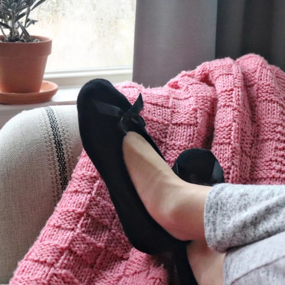 Isotoner Black Women's Slippers